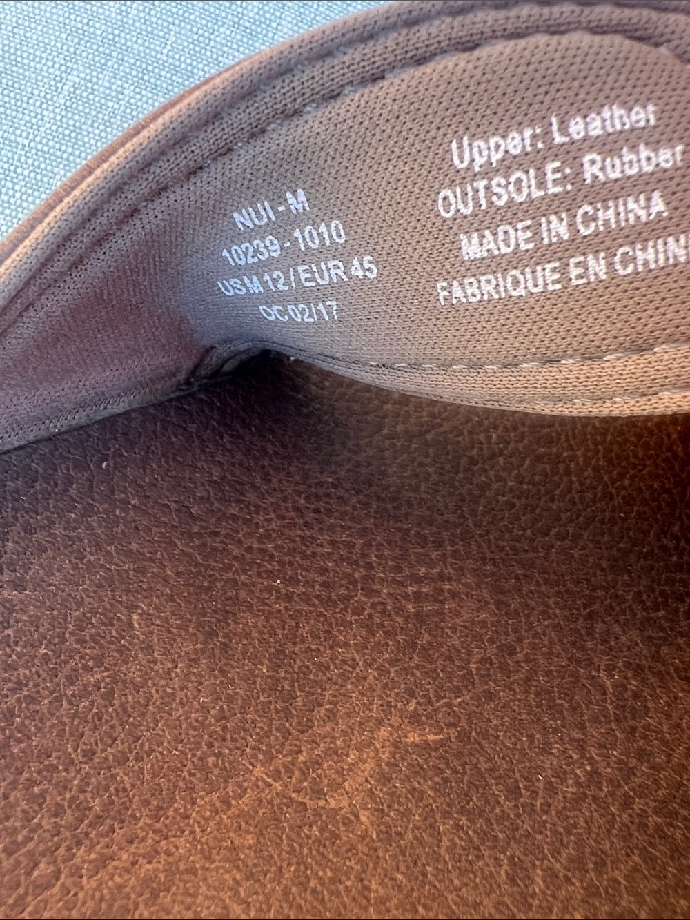 EUC OluKai Men’s Brown Leather Thong Sandals sz 12 - Picture 3 of 4